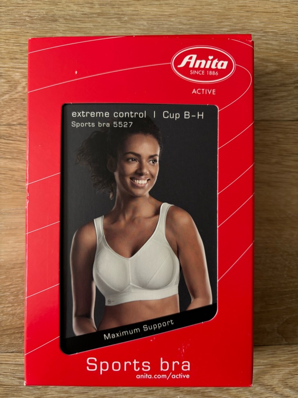 Anita Red Support Sports Bra Packaging
